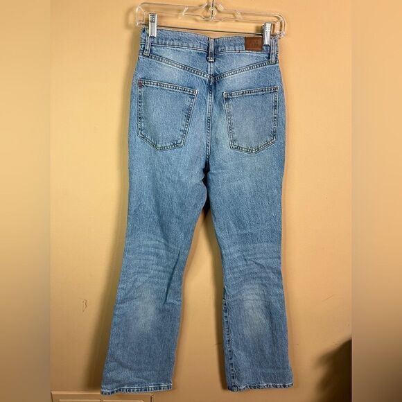 BDG Urban Outfitters Women’s Size 27 Distressed Stretch High Rise Flare Jeans - Picture 4 of 4